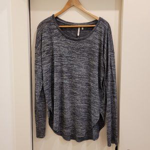Heather Grey Banana Republic Long Sleeve Tee